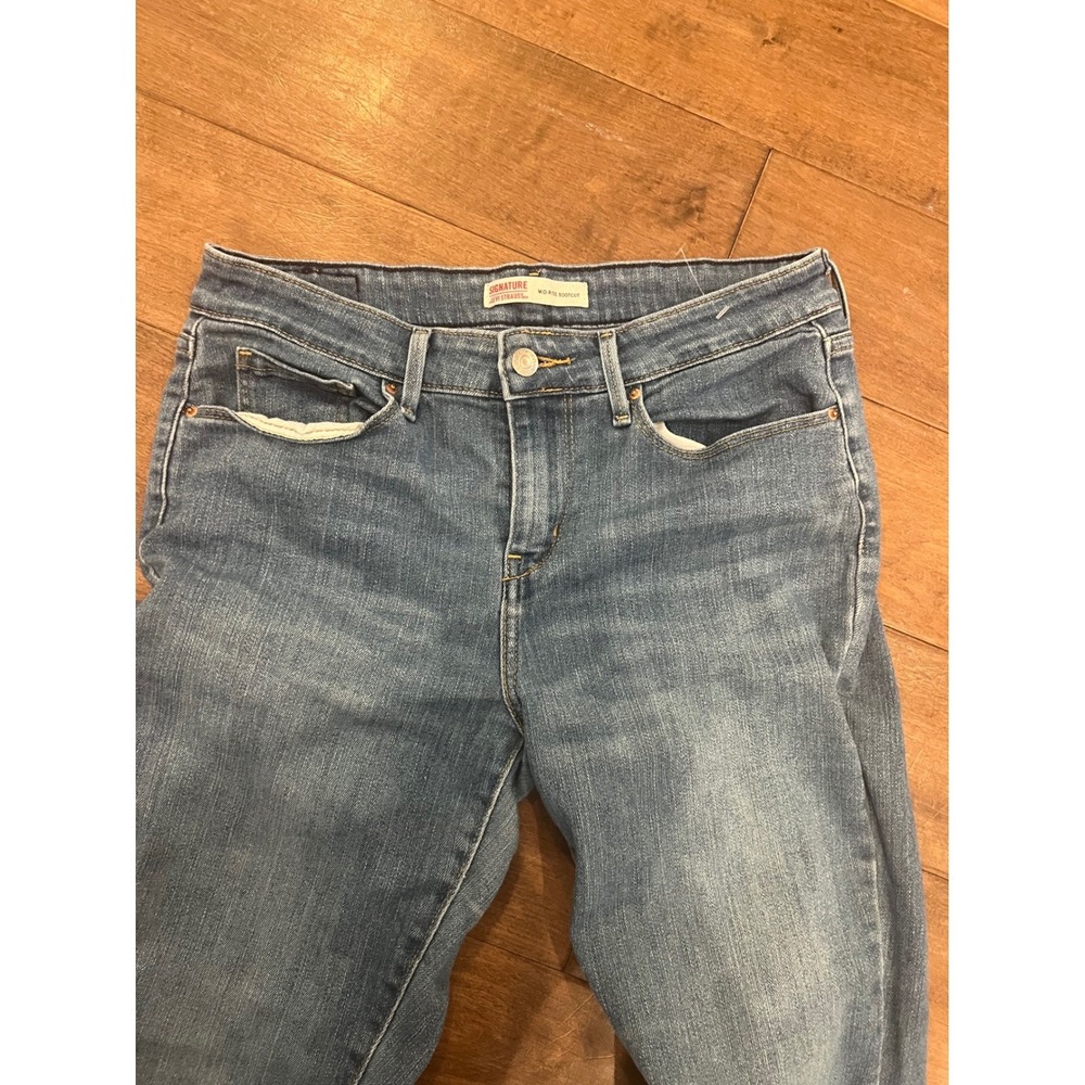 Signature Levi Strauss & Co. Womens Modern Bootcut Jeans, Blue Denim - Picture 3 of 6